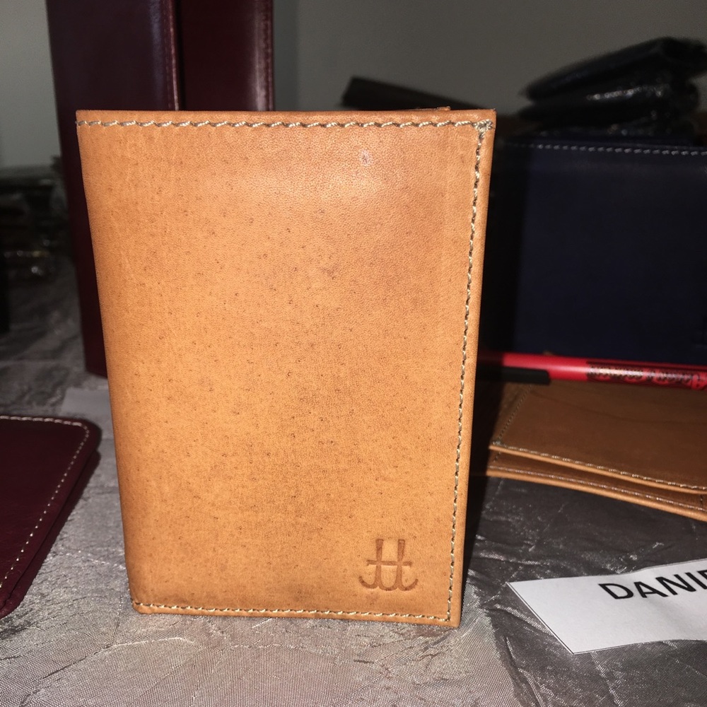 RFID Daniel Trifold Wallet exclusive